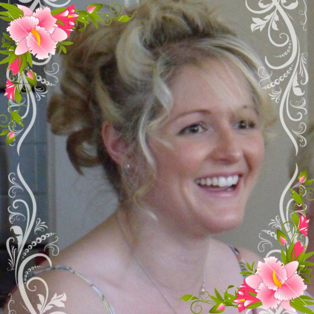 Meet your Posher, Adrianne